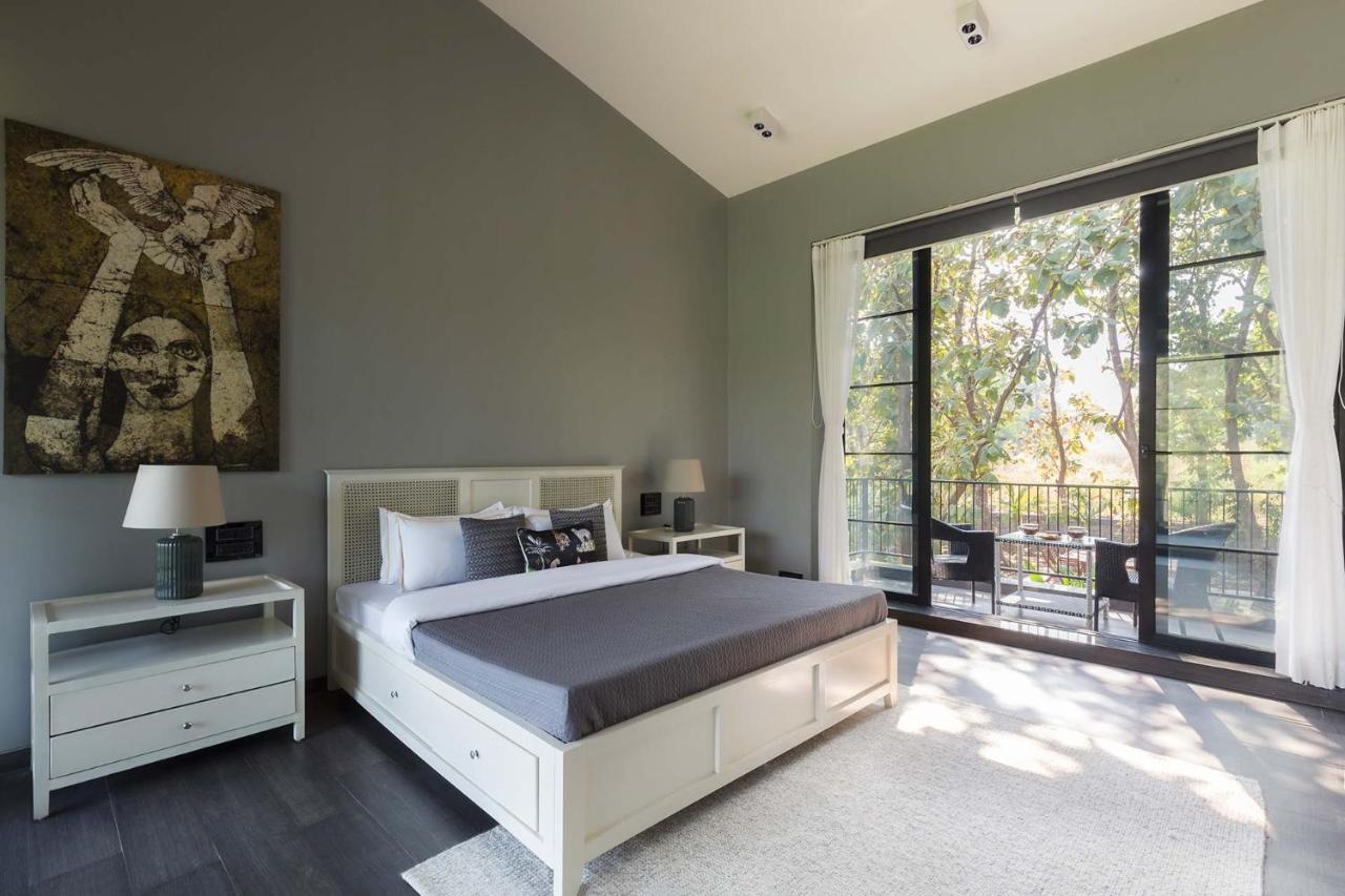 אליבג Stayvista At The Charcoal Villa Luxury Collection מראה חיצוני תמונה