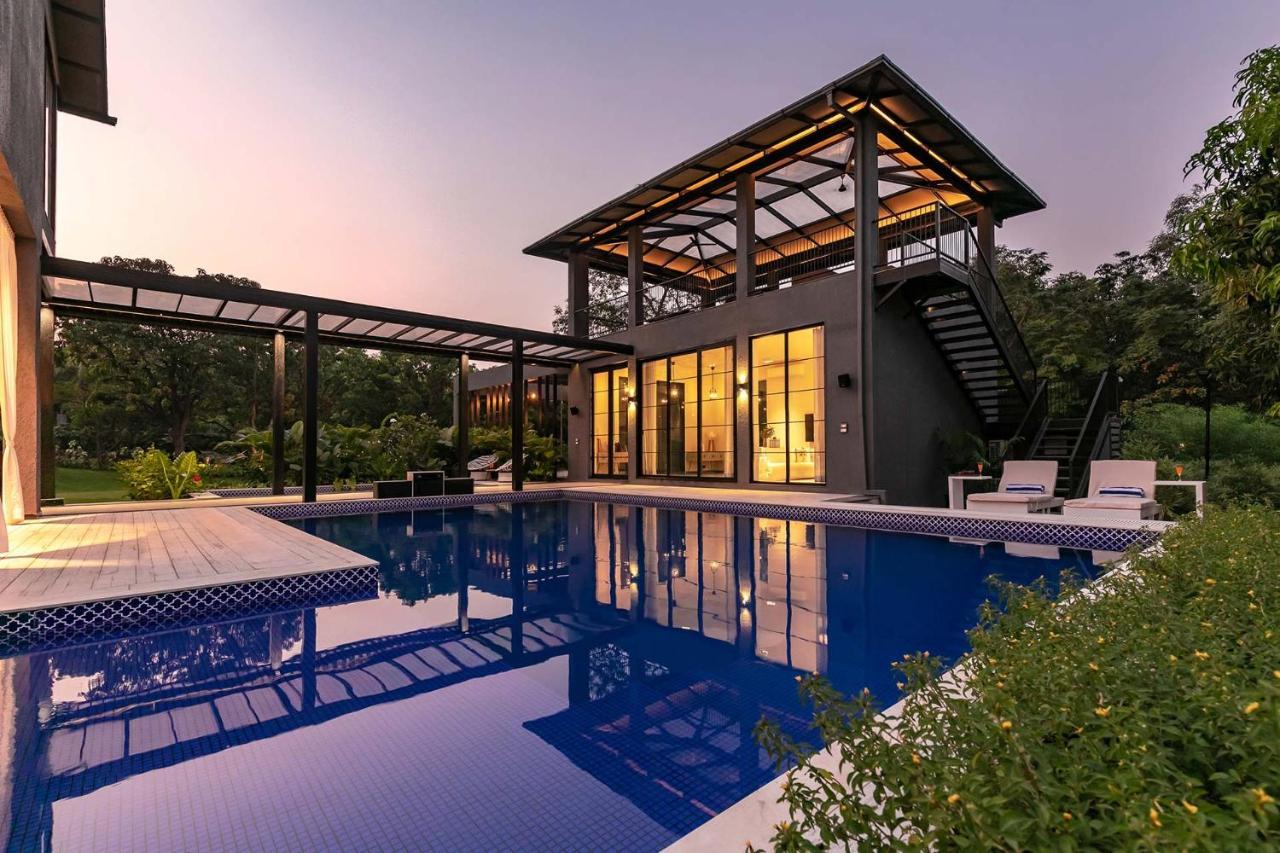 אליבג Stayvista At The Charcoal Villa Luxury Collection מראה חיצוני תמונה