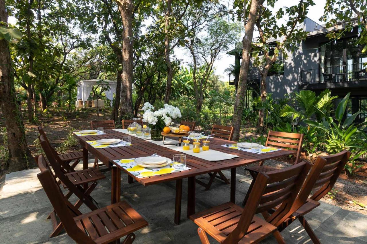 אליבג Stayvista At The Charcoal Villa Luxury Collection מראה חיצוני תמונה