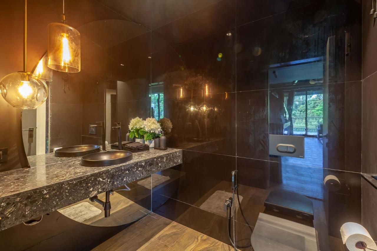 אליבג Stayvista At The Charcoal Villa Luxury Collection מראה חיצוני תמונה